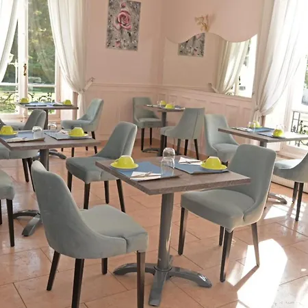 Hotel Logis - Le Chatel