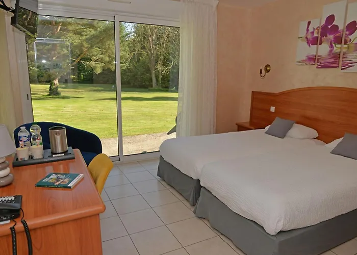 Logis - Le Chatel 3* Nangis